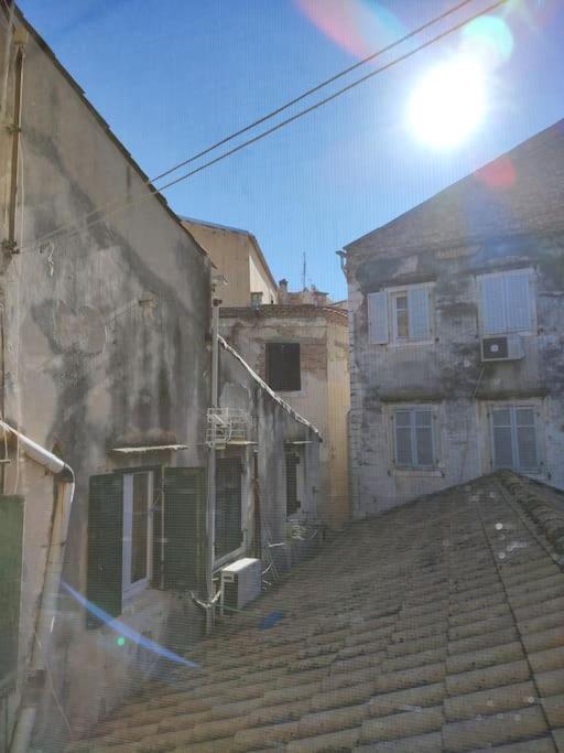Mary'S Bright Apartment - Corfu Old Town Exterior photo
